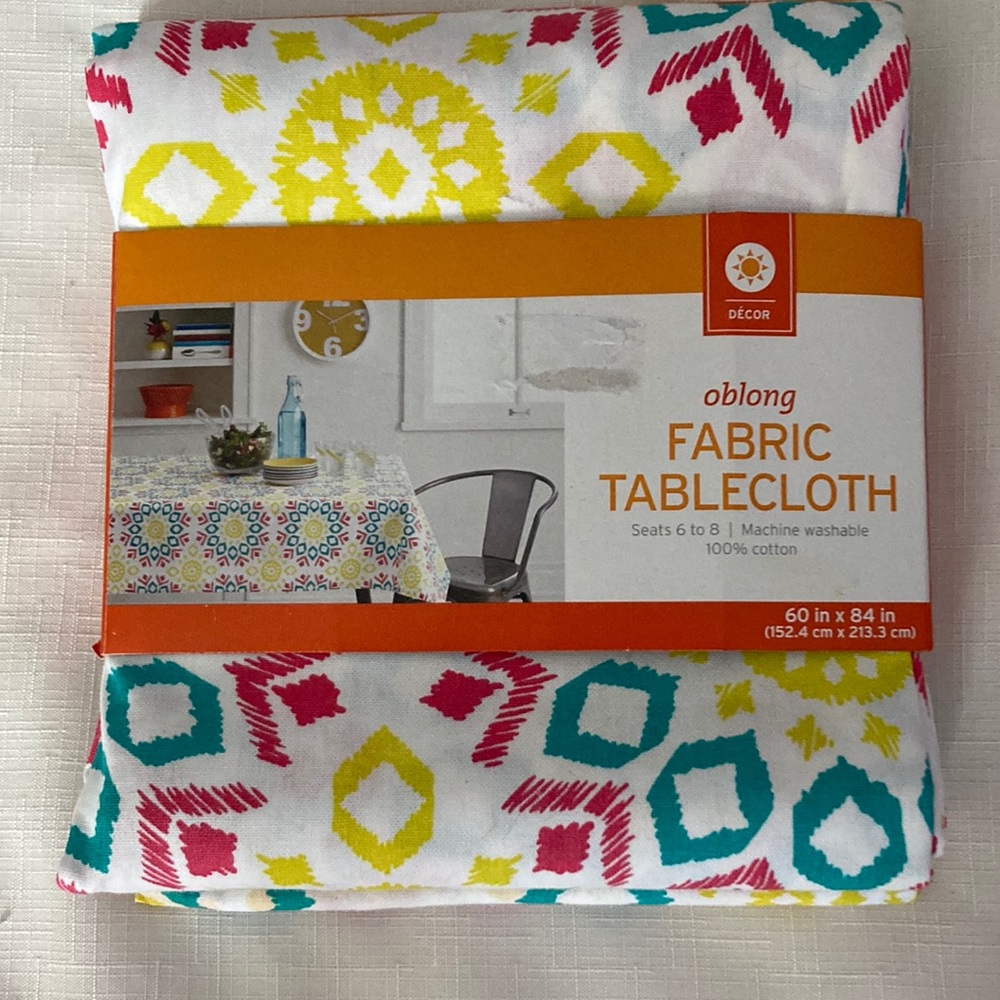 DECOR tablecloth